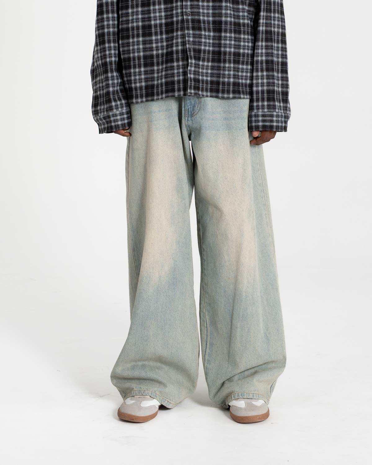 Extra Baggy Denim Jeans Hellblau Vintage Wäsche